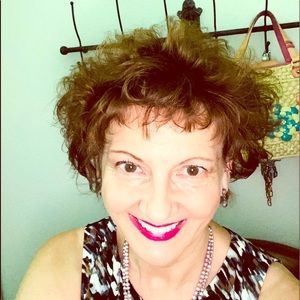 Meet your Posher, Toni